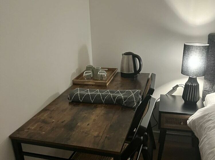 Номер Базовый Двуспальная Кровать, Minnies Rooms