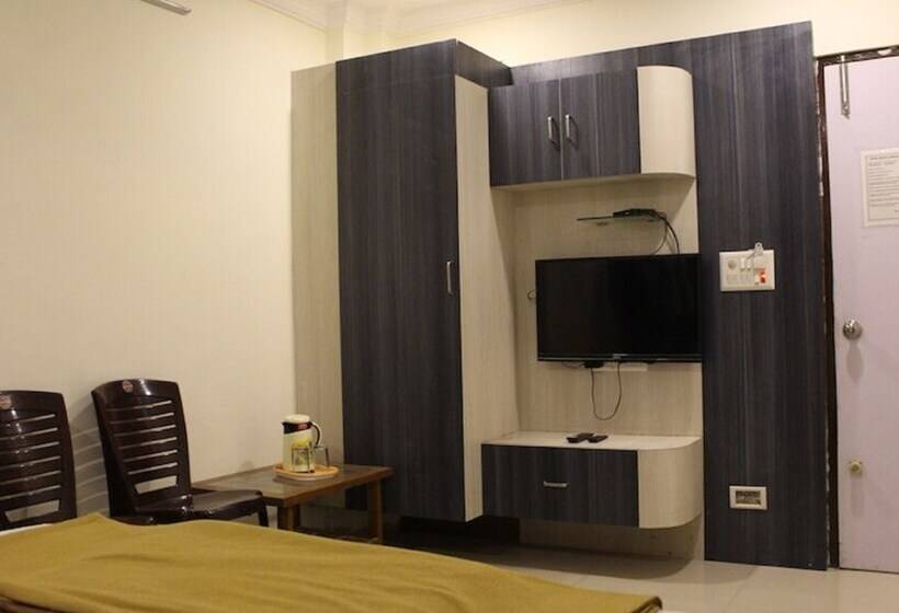 豪华房间, Prime Inn