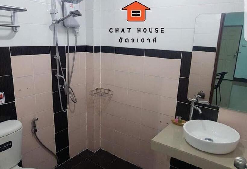 スタンダードルーム, Chat House Soi 18 Mithuna Chiangrai