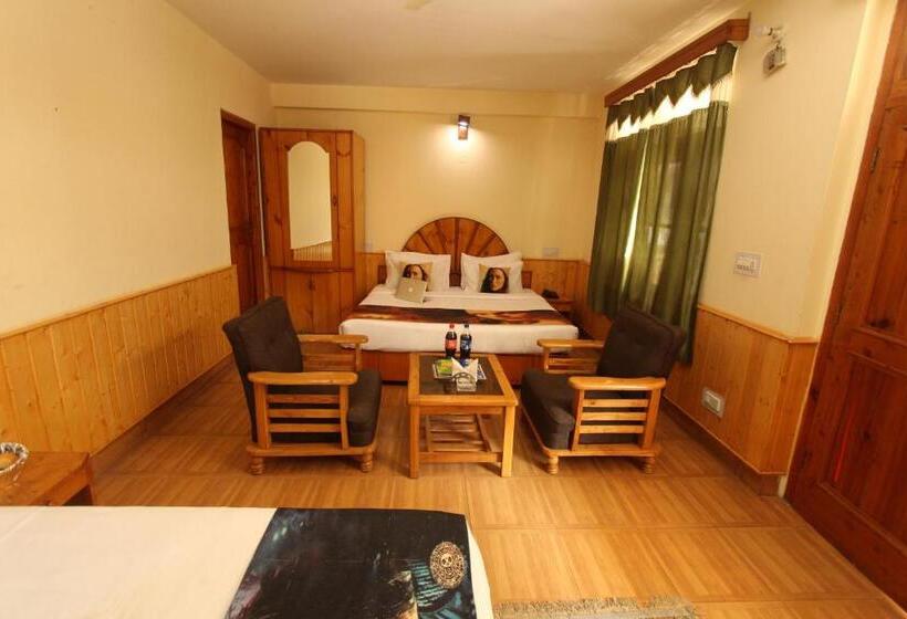 수피리어 트리플 룸, Purnima Guest House, Old Kasol