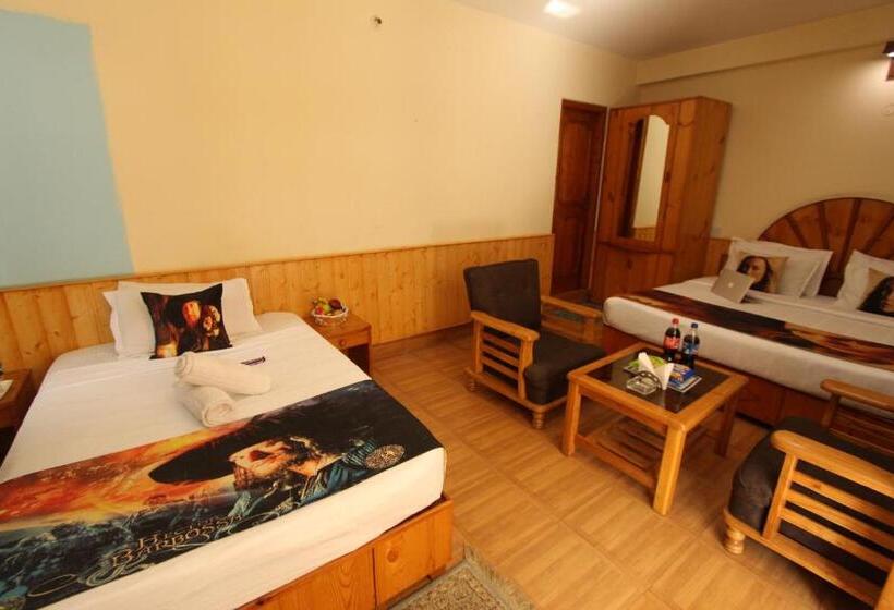 수피리어 트리플 룸, Purnima Guest House, Old Kasol