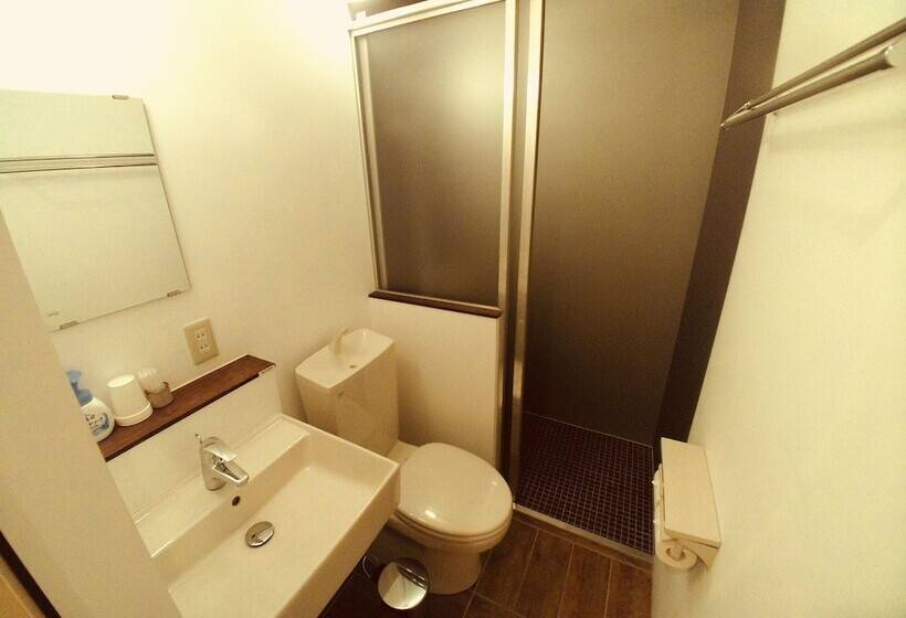 Номер Стандарт, Uno Port Inn