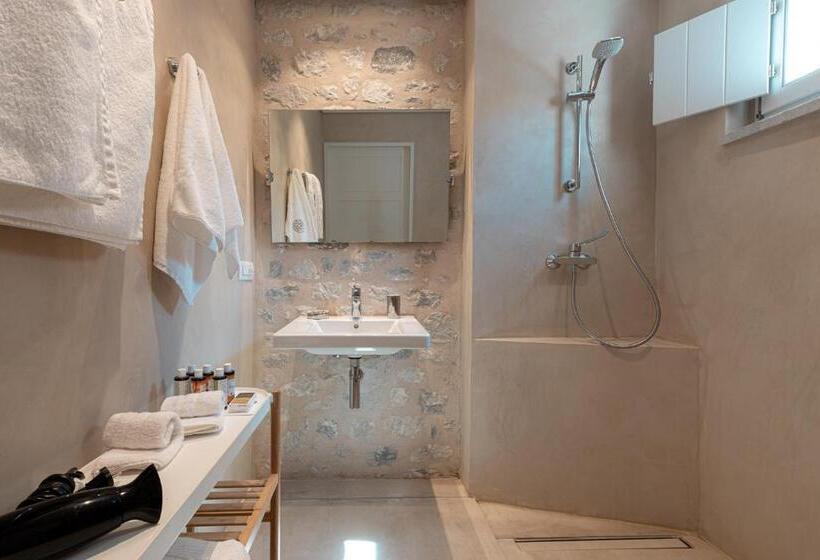 جناح سوبيريور, Ariá Estate Suites & Spa