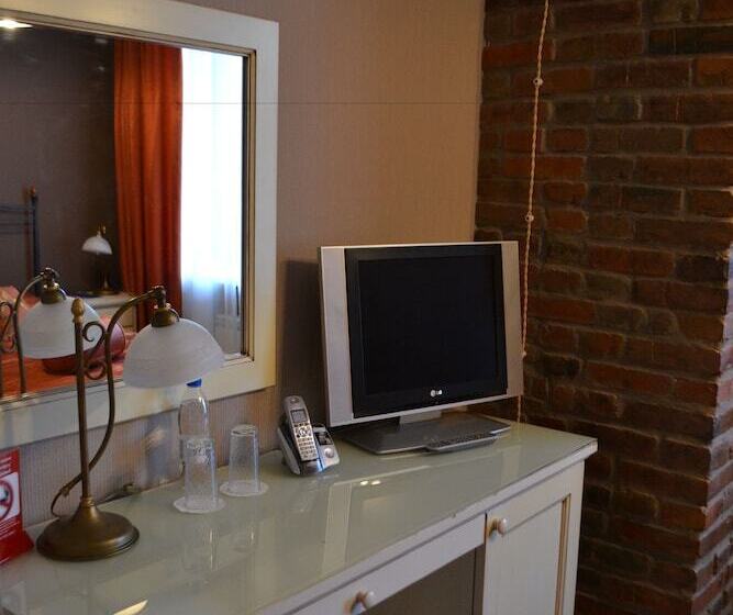 Quarto Superior, The Old Times