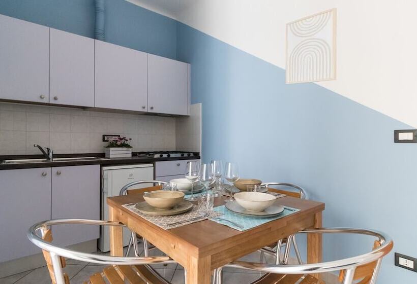 آپارتمان 1 خوابه با چشم‌انداز دریا, Residence Il Poggio