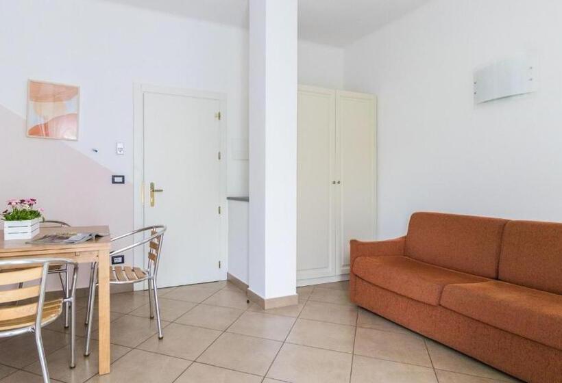 آپارتمان 1 خوابه با چشم‌انداز, Residence Il Poggio