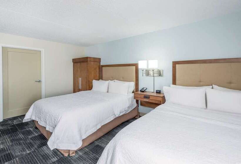 Номер Стандарт Адаптированный для Инвалидов, Hampton Inn & Suites Teaneck Glenpointe