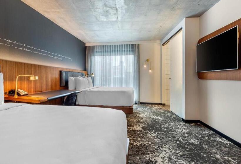 חדר סטנדרט מותאם לאדם עם מוגבלויות, Cambria Hotel Boston Downtown   Seaport