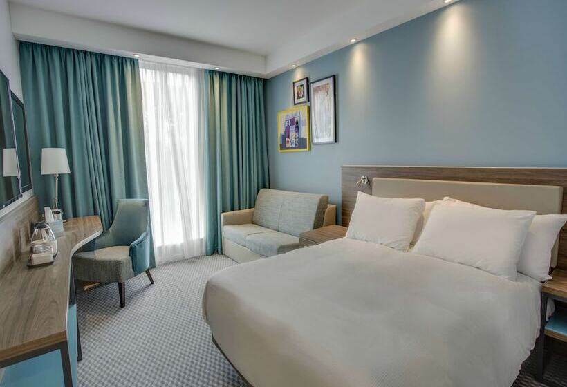 Семейный Номер, Hampton By Hilton Edinburgh Airport