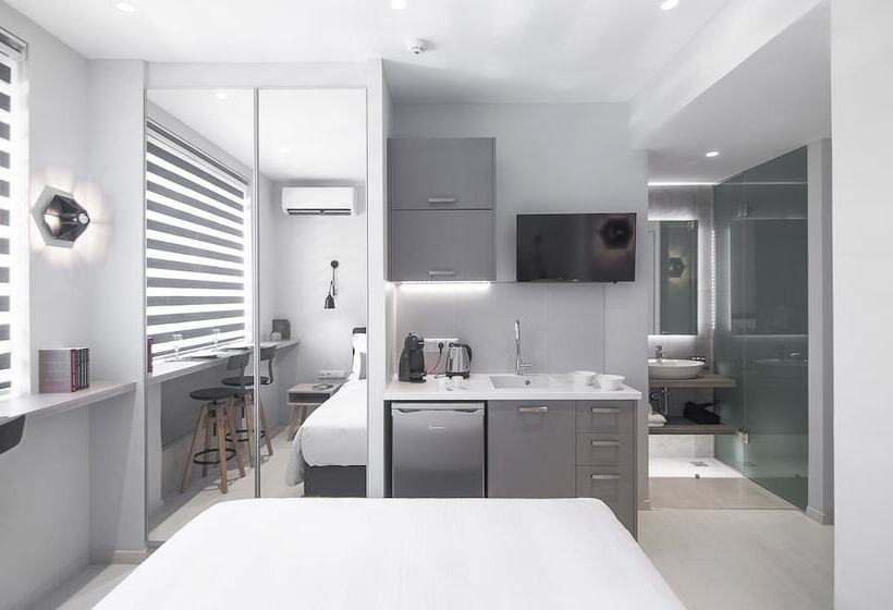 이코노미 룸, Acropolis Stay