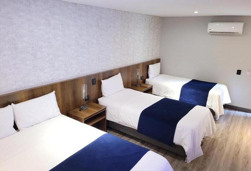 Трехместный Номер Superior, Café Hotel Medellín