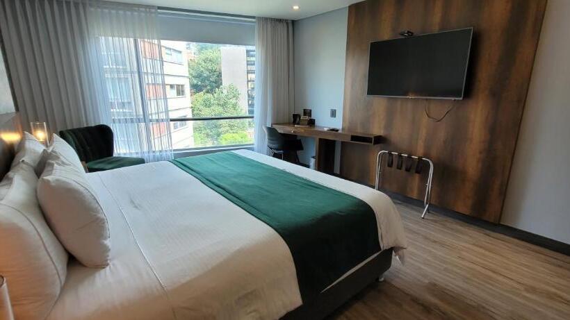 Номер Deluxe Кровать Кинг, Café Hotel Medellín
