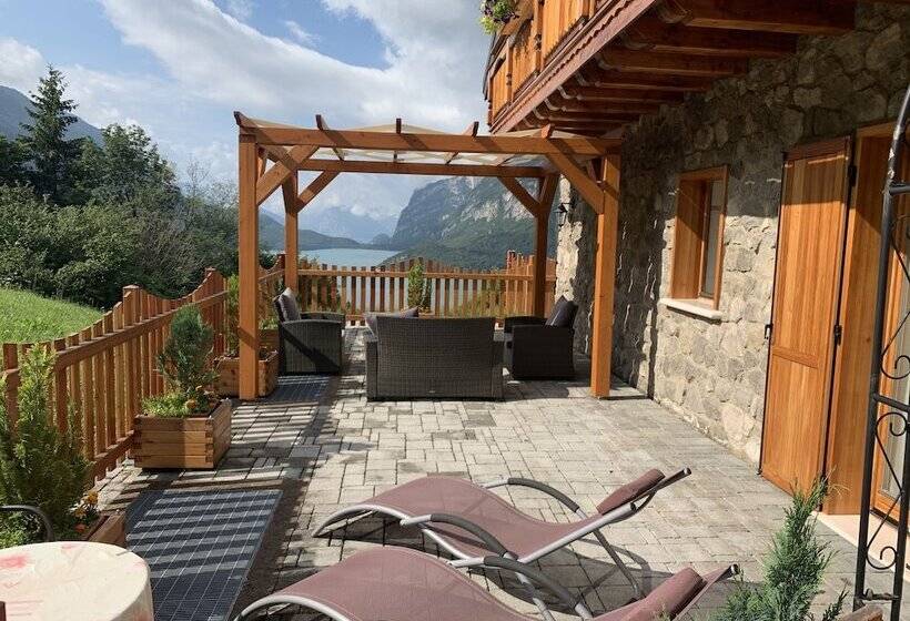 Quarto Basic Cama Casal, Agriturismo Ai Castioni