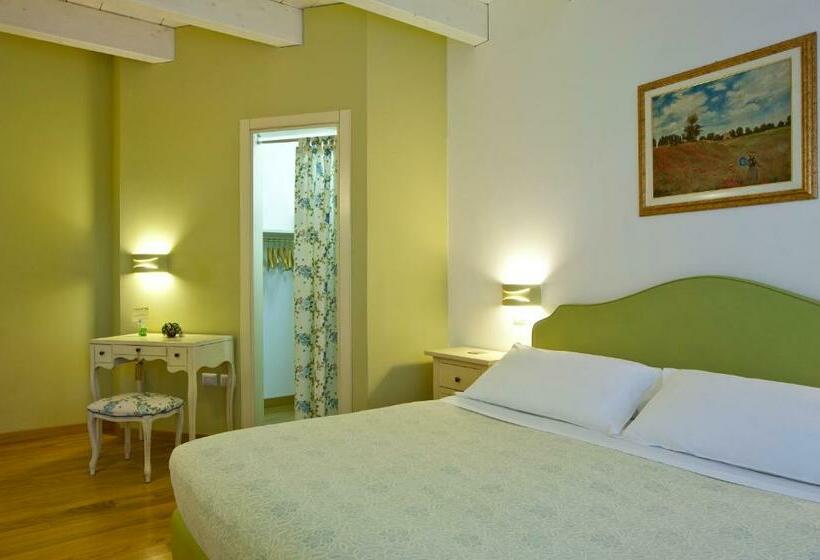 اتاق استاندارد, L'orso E L'ape B&b