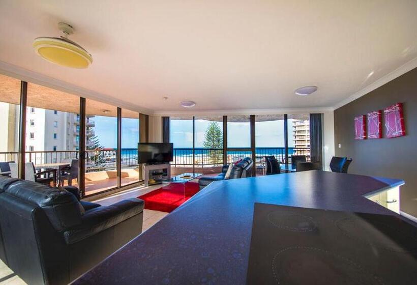 2 Bedroom Deluxe Apartment Sea View, Warringa Surf Holiday Apartments