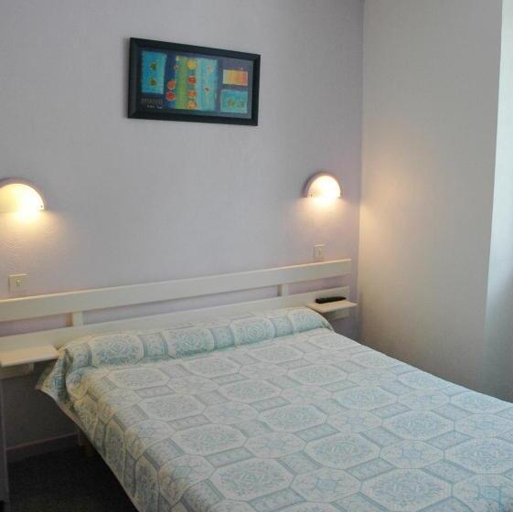 Семейные Апартаменты, Appart Le Chili  Quartier Thermal  Lit Fait