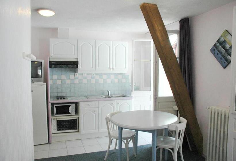 Студия Стандарт, Appart Le Chili  Quartier Thermal  Lit Fait