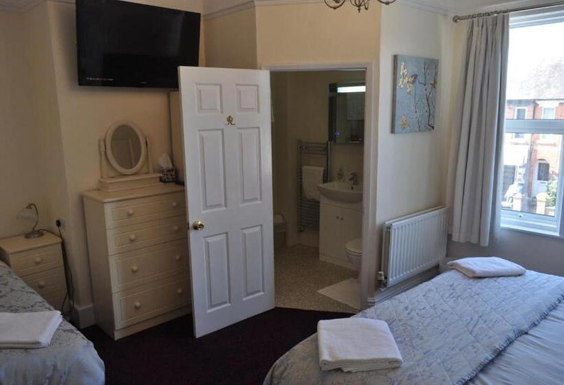 Семейный Номер, Avoncot Guest House