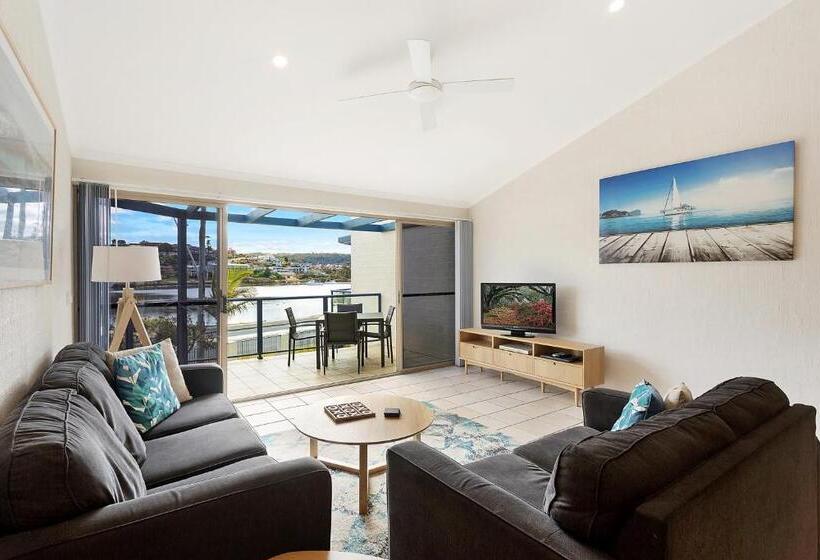 2 Bedrooms Apartment Lake View, Sails Luxury Apartments Merimbula