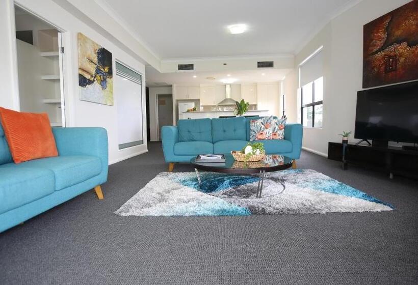 آپارتمان 3 خوابه با چشم‌انداز دریا, The Bay Apartments