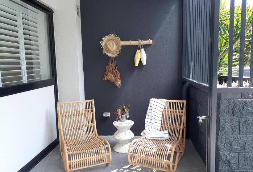 침실 3개 아파트, The Bay Apartments