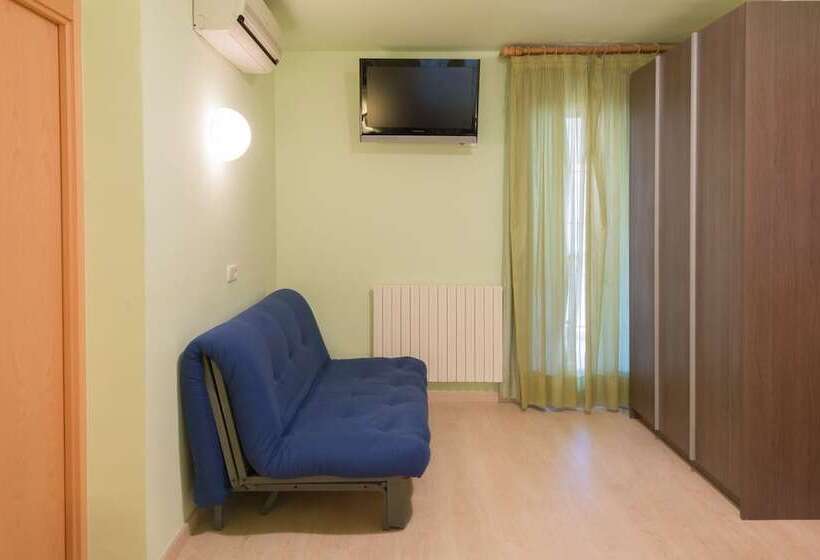 Номер Стандарт, Hostal La Vila