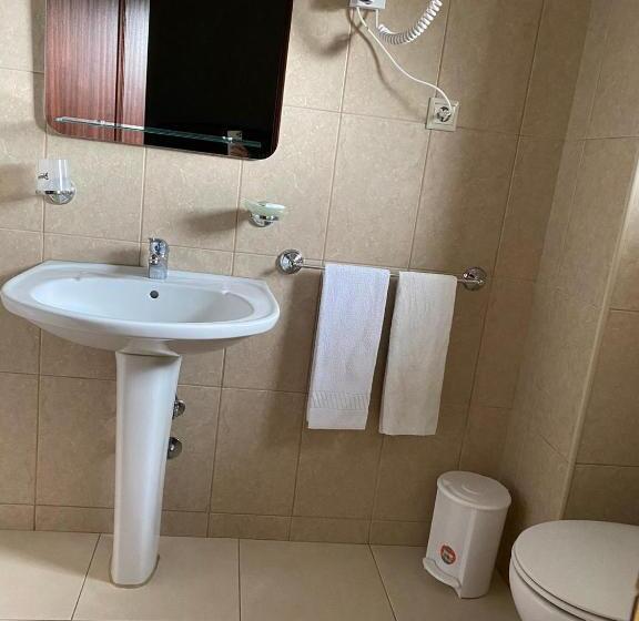 Номер Стандарт, O Pimpao