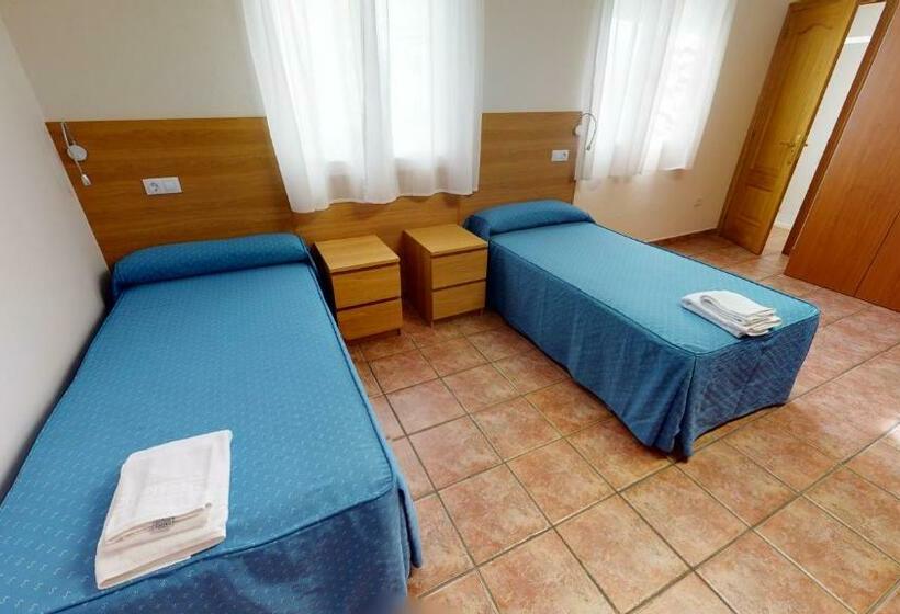 اتاق خانوادگی, Pensión Portomiño