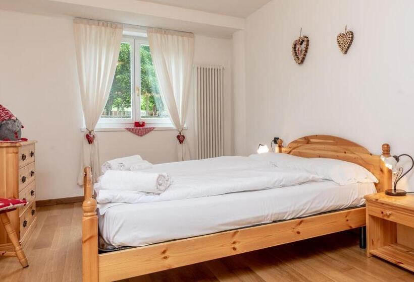 شقة غرفة واحدة, Residence Stella