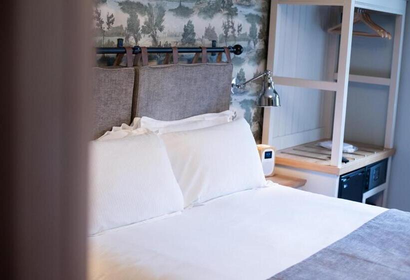 Номер Deluxe, Cromwell Arms Country Pub With Rooms