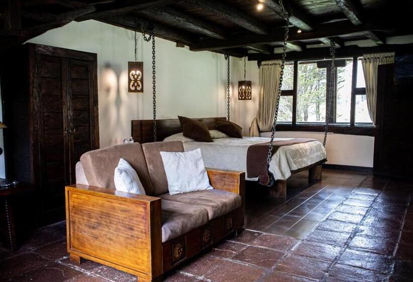 Семейное Бунгало, Hacienda Hostería Dos Chorreras