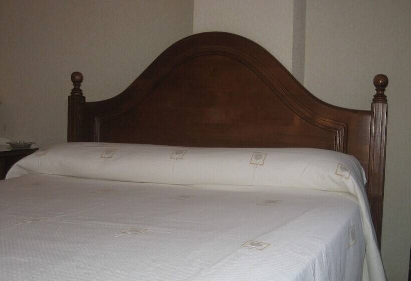 Номер Стандарт Индивидуальный, Hostal Restaurante La Trucha