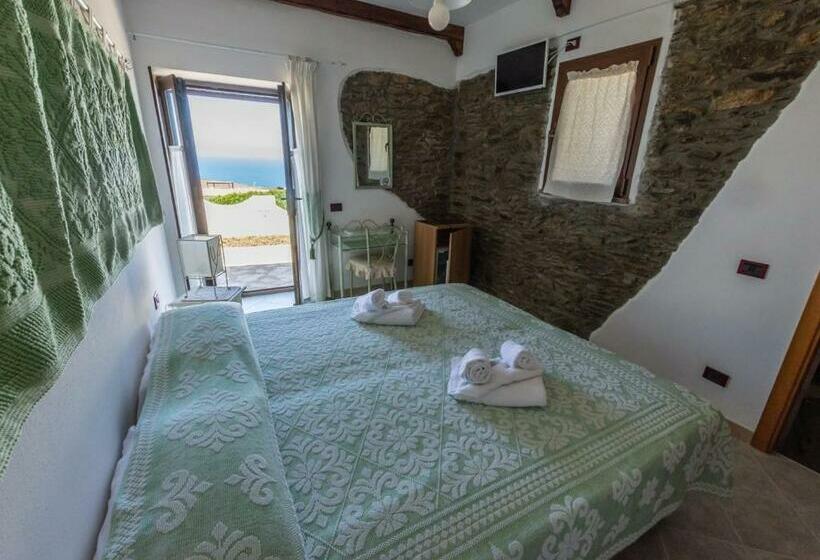 Номер Стандарт Вид на Море, Agriturismo Finagliosu
