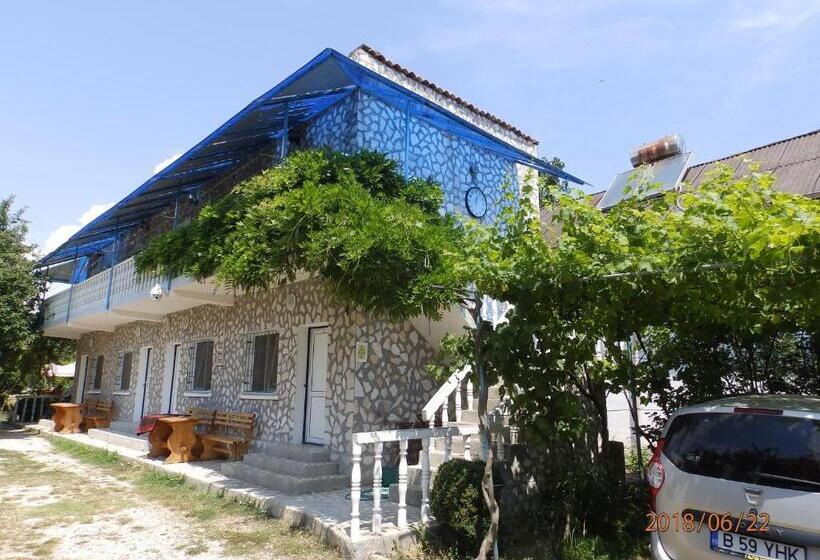 اتاق استاندارد سه تخته با چشم‌انداز باغ, Tourist Paradis Costinesti