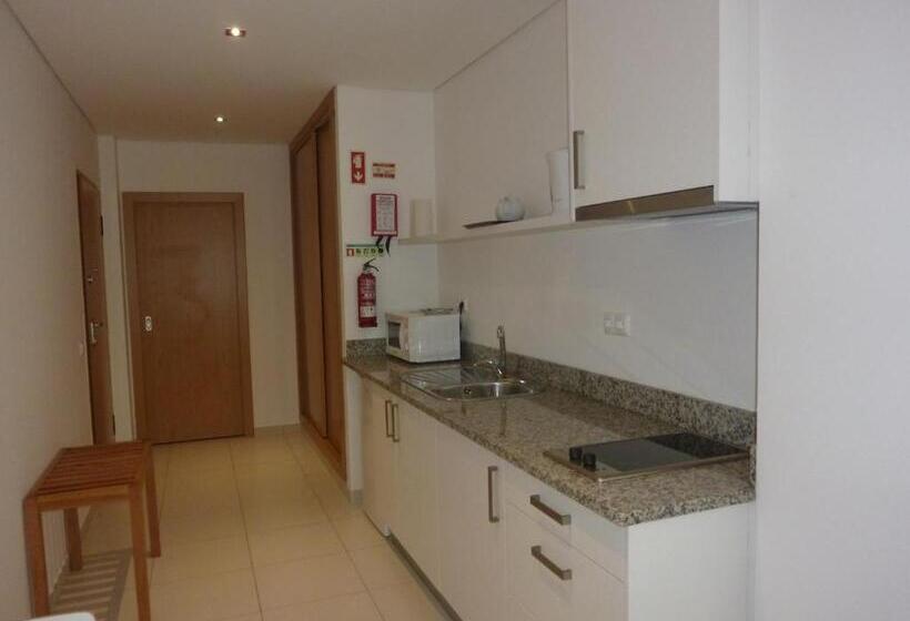 اتاق استاندارد سه نفره, Casa Praia Mar