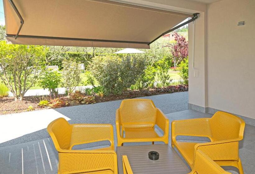 סוויטת ג'וניור, Agriturismo La Rocca