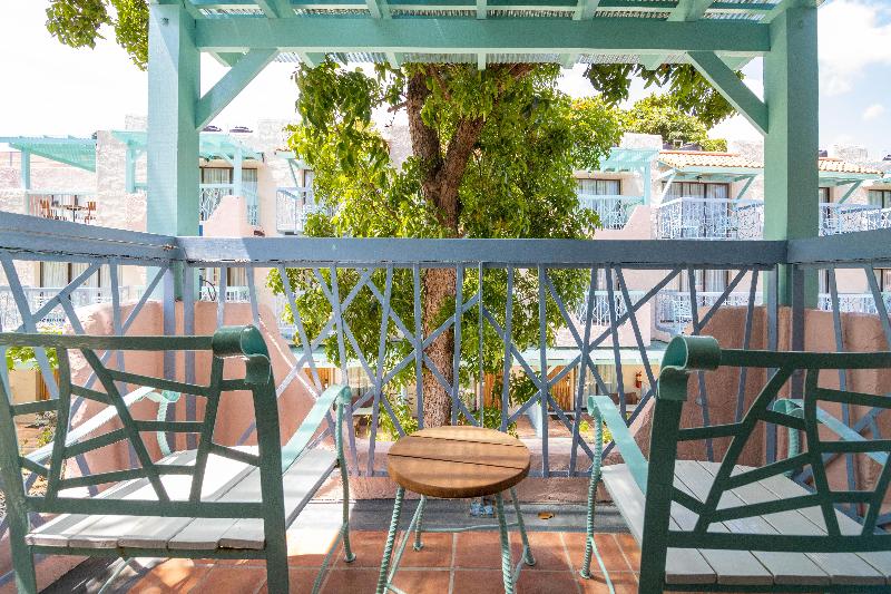 اتاق استاندارد, Laguna Hotel Suites