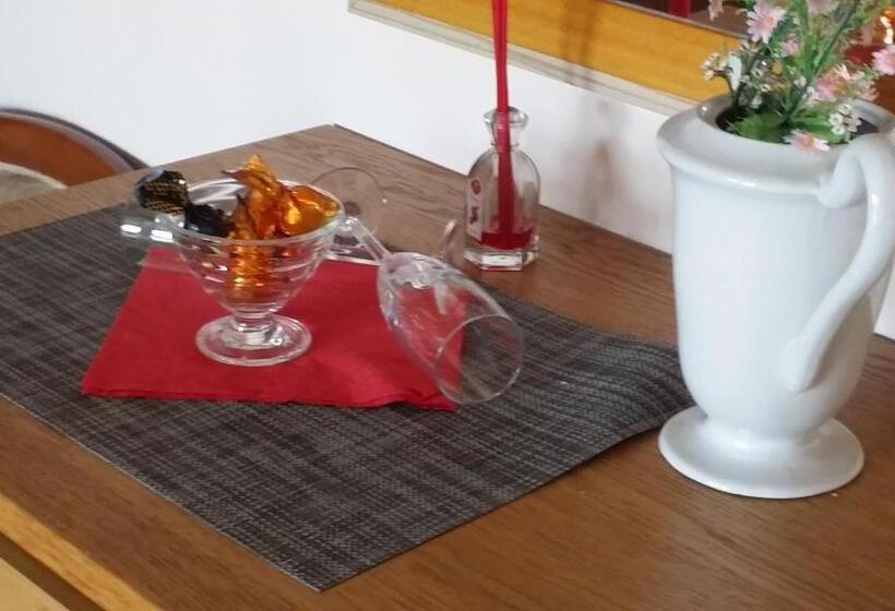 Номер Стандарт с Гидромассажем, Trisileja En Posada La Busta