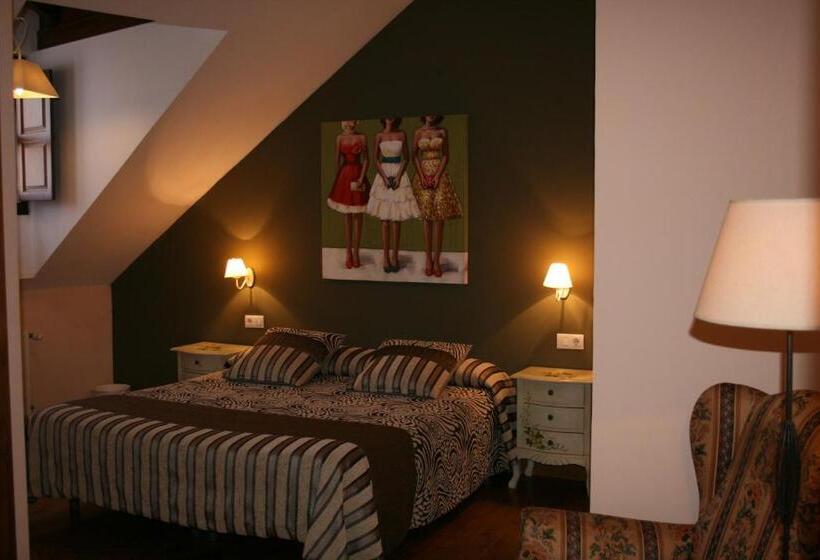 Четырехместный Номер Стандарт, Trisileja En Posada La Busta