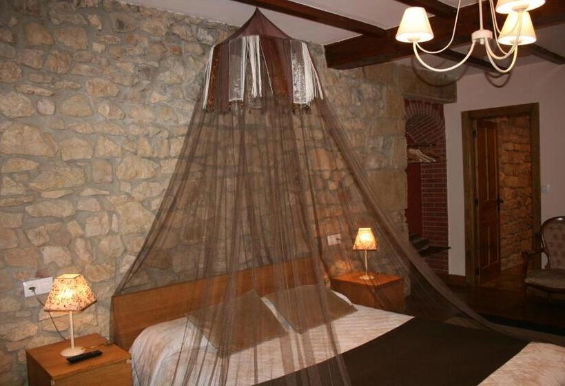 Номер Стандарт с Гидромассажем, Trisileja En Posada La Busta