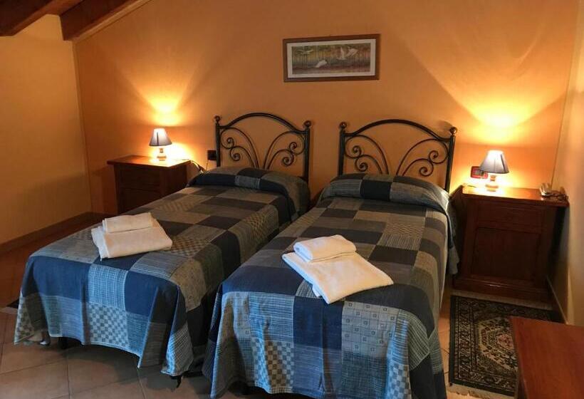 اتاق استاندارد, Agriturismo Ai Due Volti