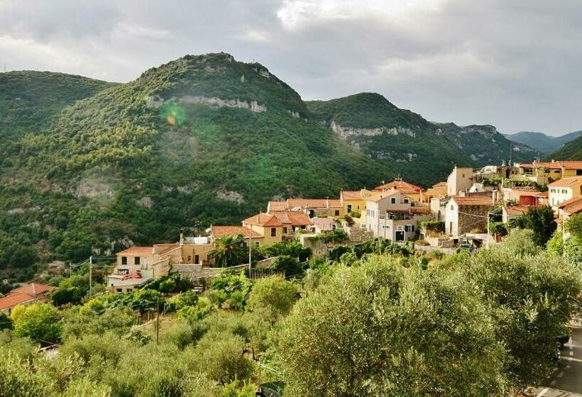 Номер Стандарт с Балконом, Agriturismo Barilaro