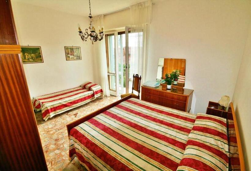Трехместный Номер Стандарт с Балконом, Agriturismo Barilaro