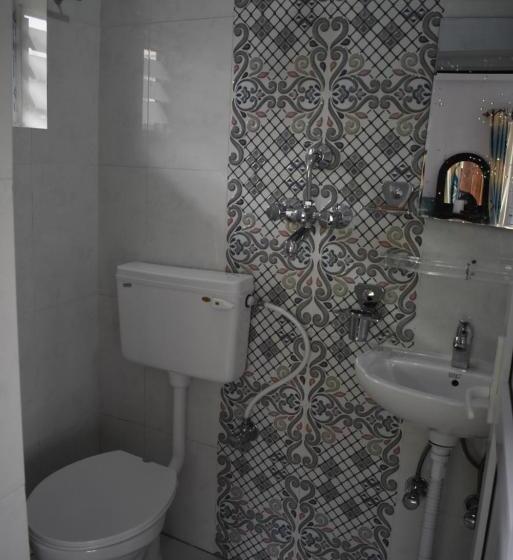 スタンダードルーム, R&r Guest House