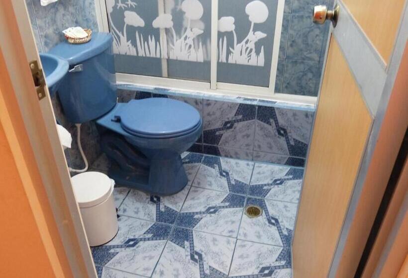 스탠다드 트리플 룸, Hostal Terito