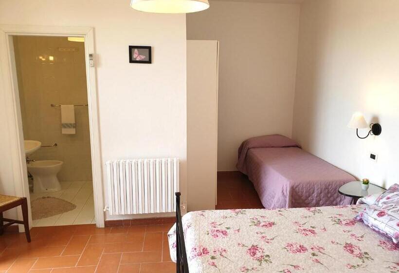 Номер Стандарт Трехместный, Posto Nove Country House