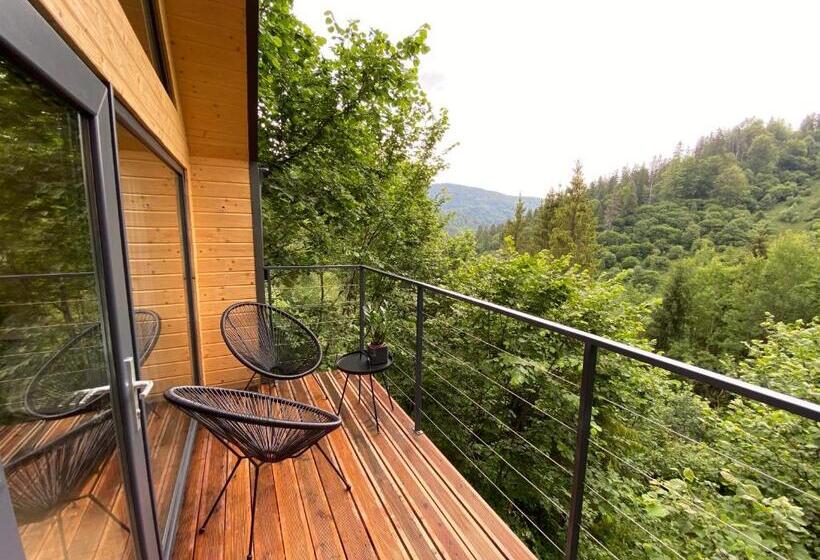 Люкс Вид на Горы, Villa Alpiyka