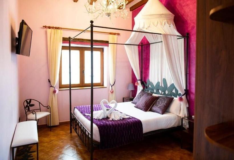 Номер Стандарт, Posada La Fabula
