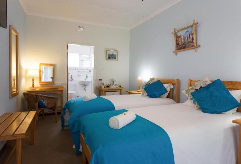 Номер Стандарт Вид на Сад, Colesview Guest House