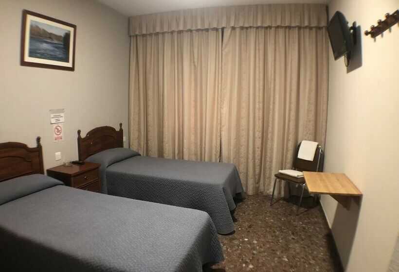Номер Стандарт, Hostal Venecia Ii